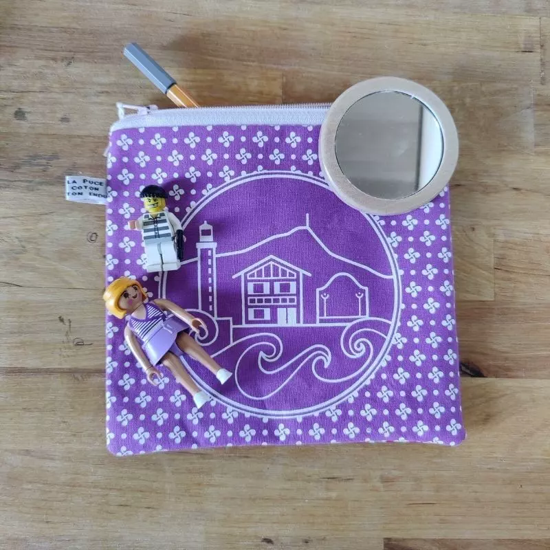 trousse basque mauve