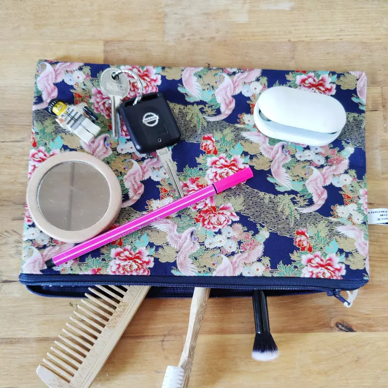 détail trousse japonaise