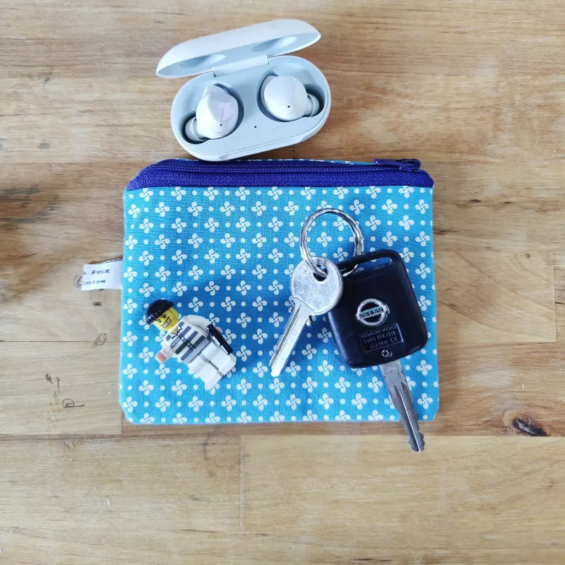 porte-monnaie croix basque bene la puce détail