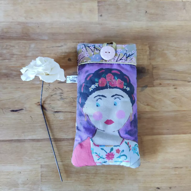 étui à portable Frida Kalho avec un tissu japonais