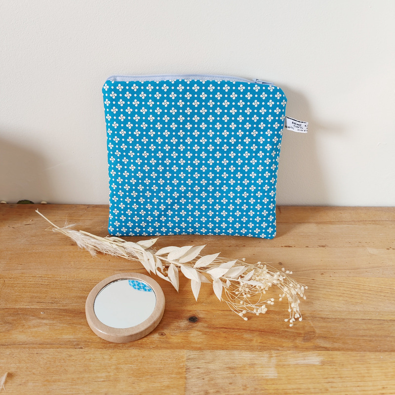 verso pochette basque bleue